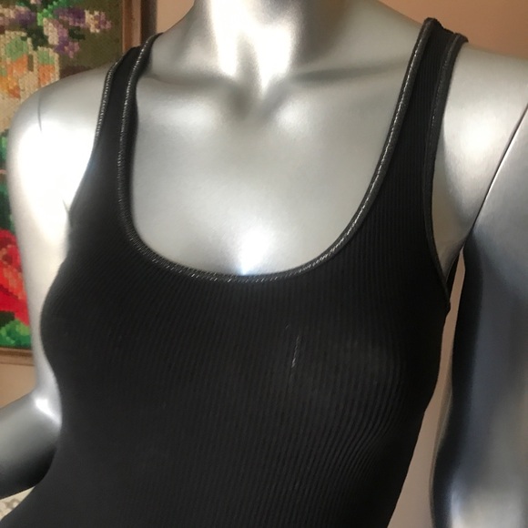 Express XS Scoop Neck Ribbed Fitted Tank Black Metallic Stitching Stretch - Picture 3 of 9